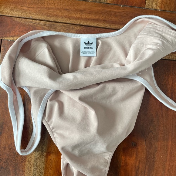 Adidas bodysuit (M) - Picture 3 of 3